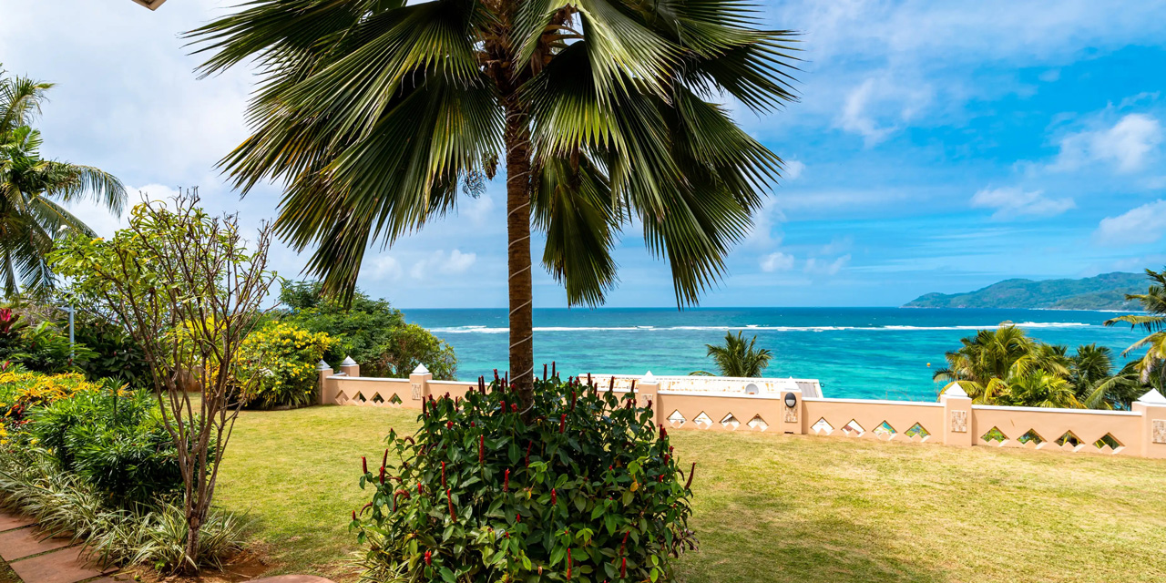 Au Fond de Mer View Mahé